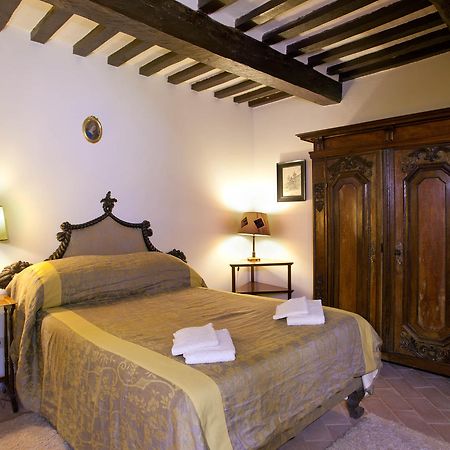 Castello Di Magrano Guest House Carbonesca Exterior photo